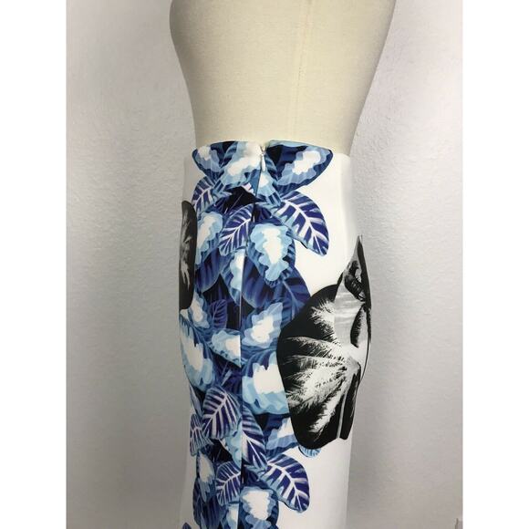 Opening Ceremony Pelagic Print Skirt - Picture 4 of 8